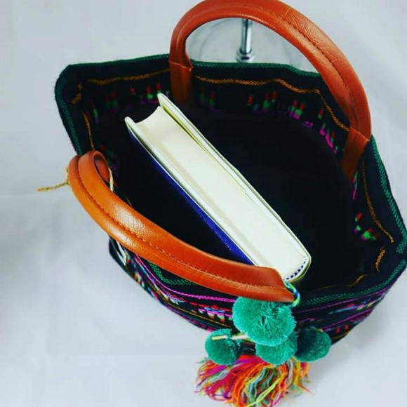 Handbag - Picture 3 of 3